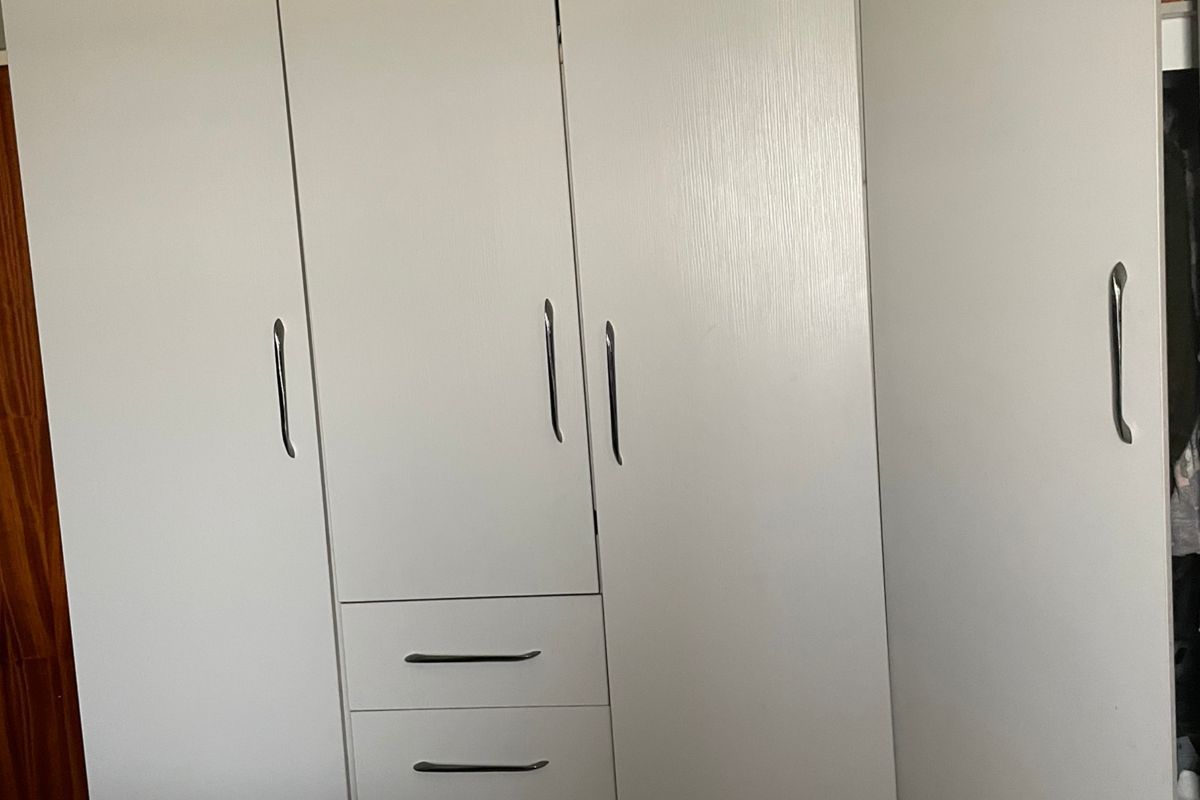 Apartment For Sale in Silverton - Photo 5