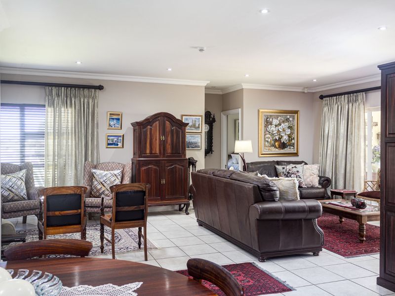 House For Sale in Kingswood Golf Estate - Photo 10