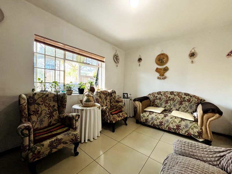 Apartment For Sale in Sydenham - Photo 7