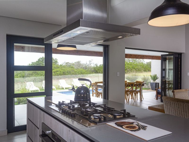 House For Sale in Hartland Lifestyle Estate - Photo 10