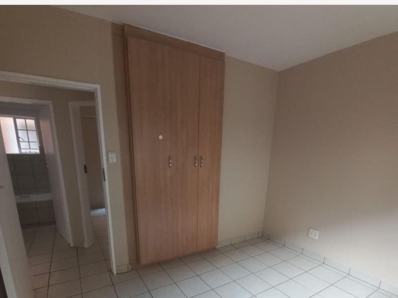 Apartment For Sale in Kempton Park Central - Photo 5