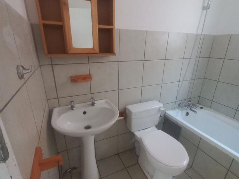 Apartment For Sale in Kempton Park Central - Photo 10