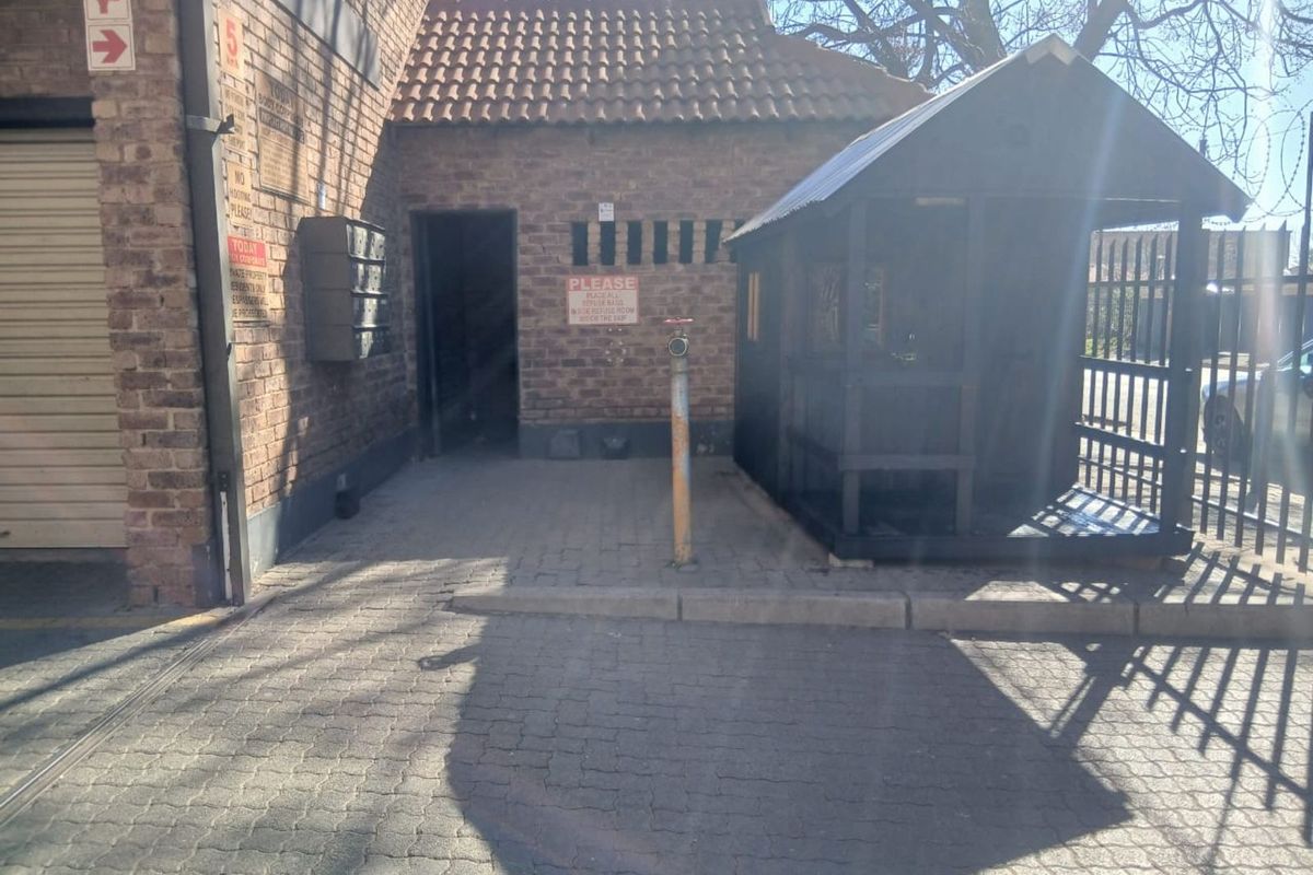 House For Sale in Kempton Park Central - Photo 3