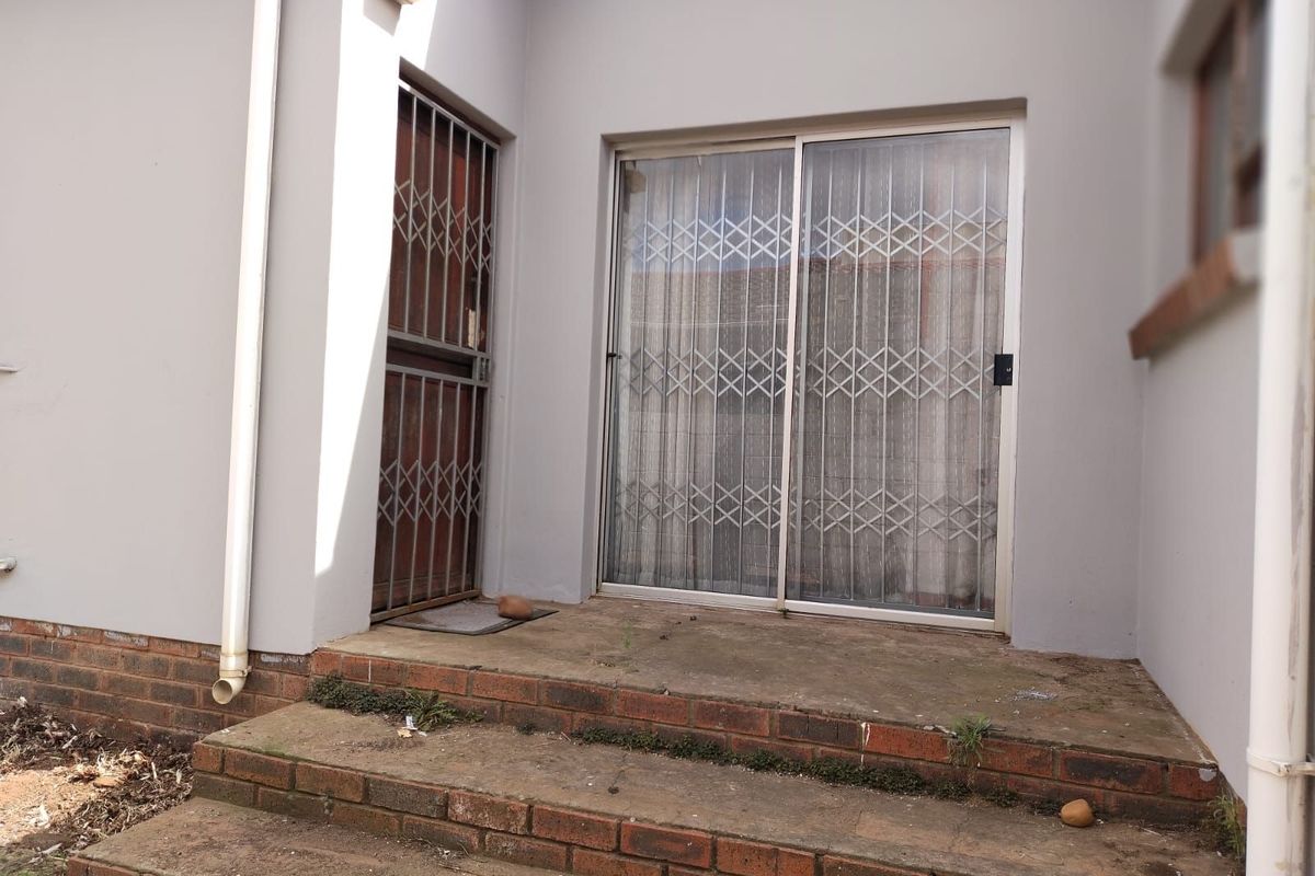 House For Sale in Motherwell Nu 5 - Photo 4