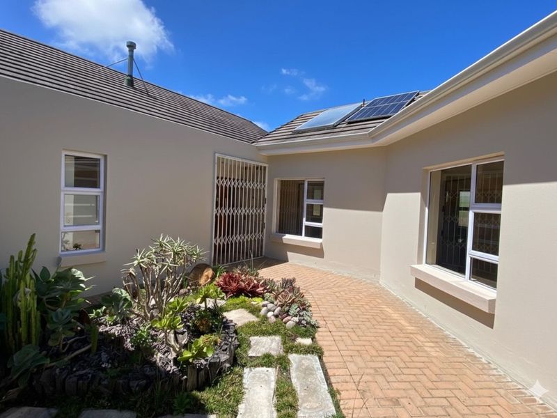 House For Sale in Groenkloof Retirement Village - Photo 3