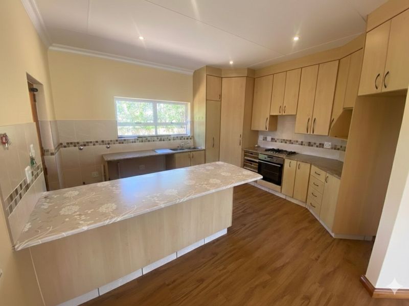 House For Sale in Groenkloof Retirement Village - Photo 5