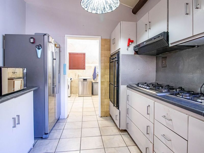 House For Sale in Montagu Central - Photo 8