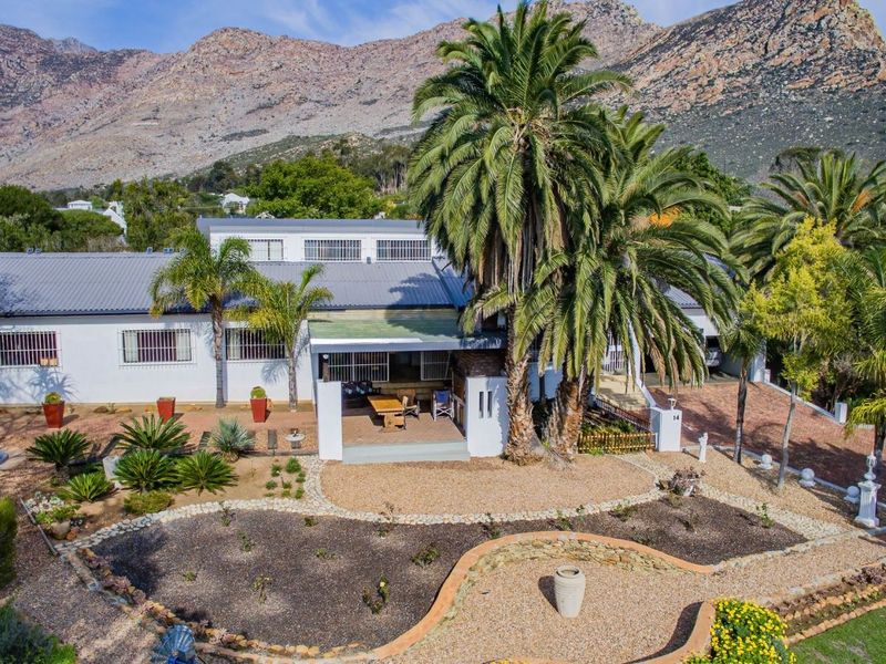 House For Sale in Montagu Central - Photo 1