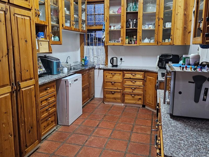 House For Sale in Lydenburg Central - Photo 9