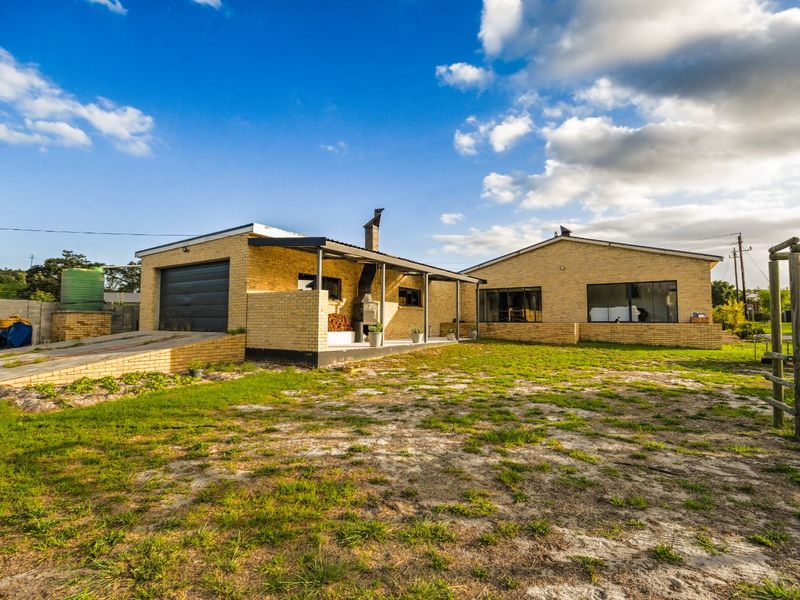 House For Sale in Grabouw Rural - Photo 2