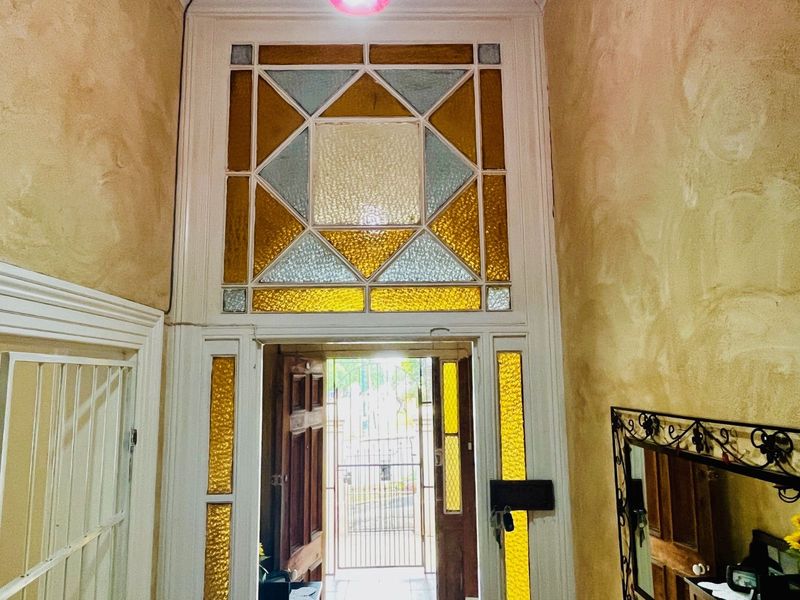 House For Sale in College Hill - Photo 10