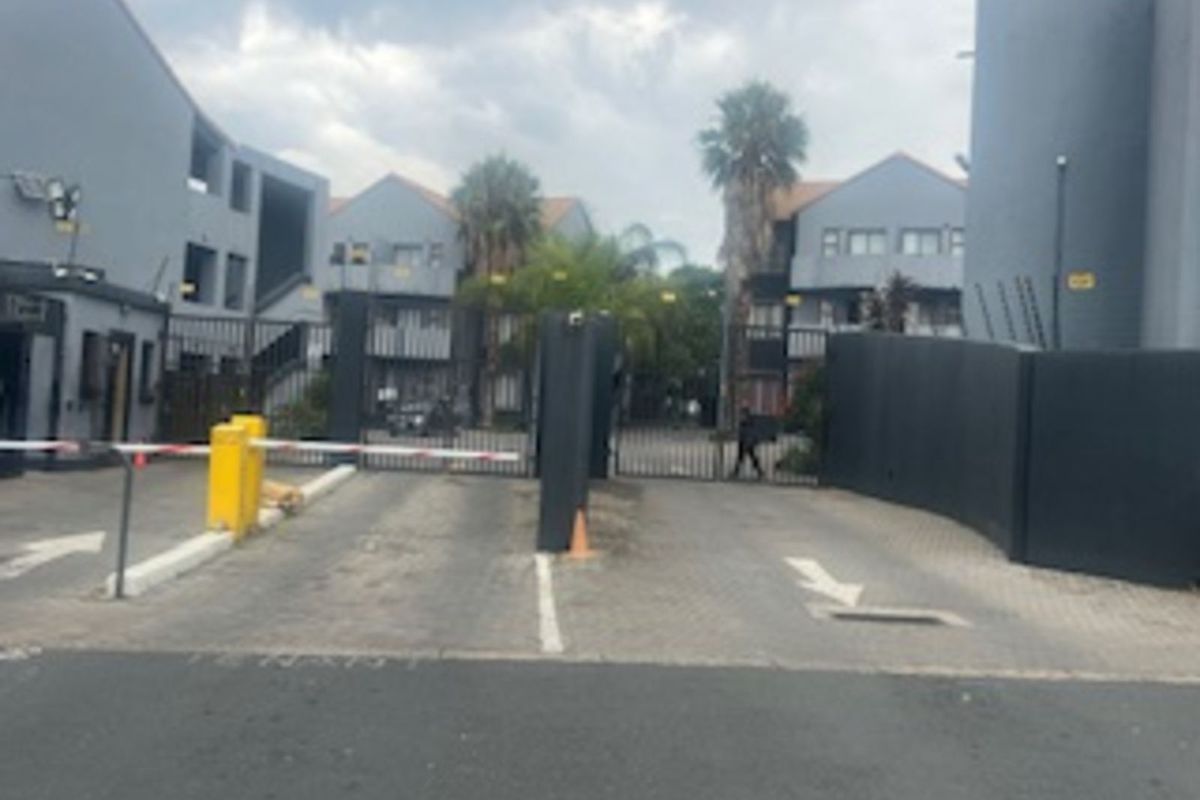 Apartment For Sale in Erand Gardens - Photo 2