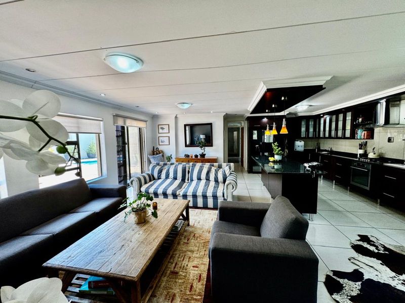 House For Sale in Secunda Central - Photo 9