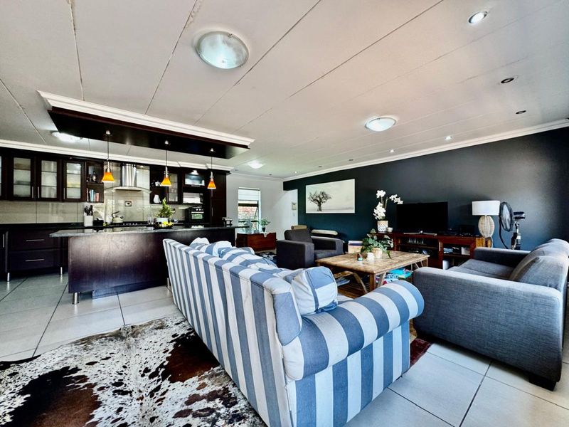 House For Sale in Secunda Central - Photo 6