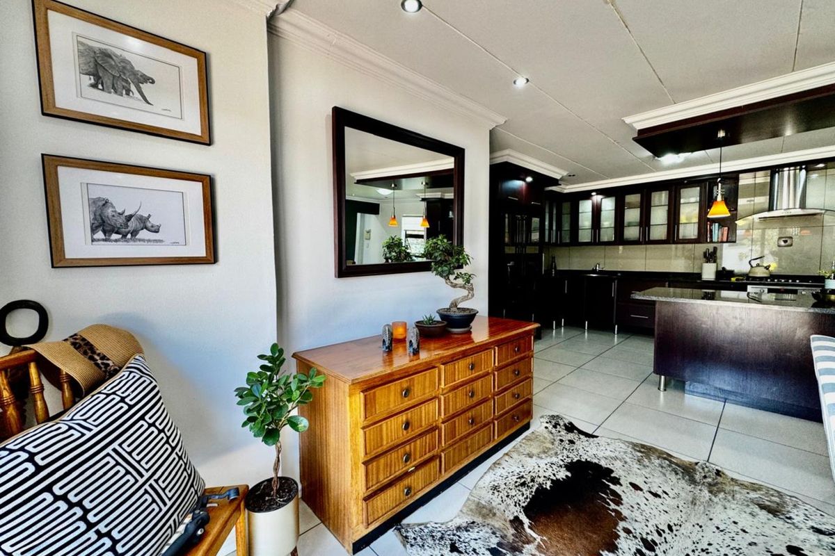 House For Sale in Secunda Central - Photo 5