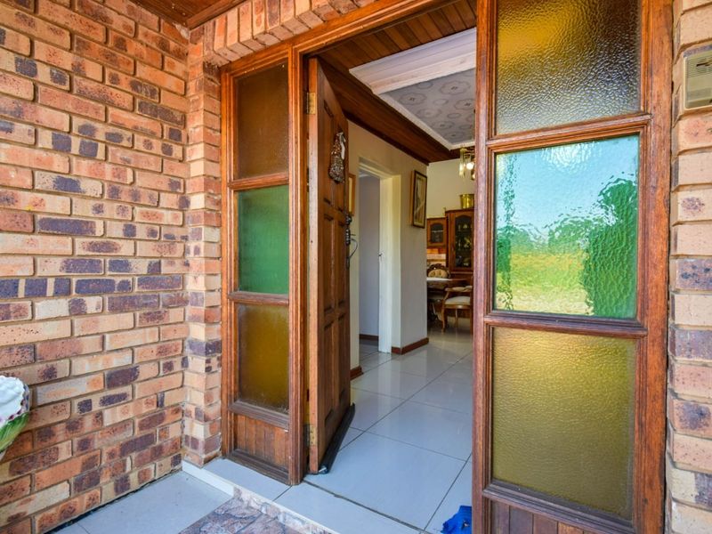 House For Sale in Mabopane Central - Photo 6