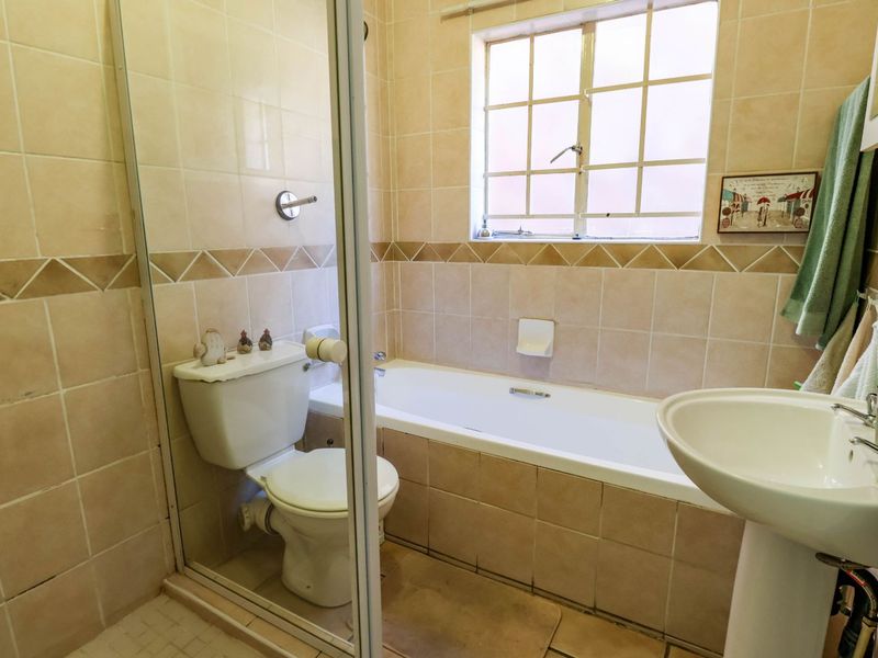 Townhouse For Sale in Amberfield - Photo 10