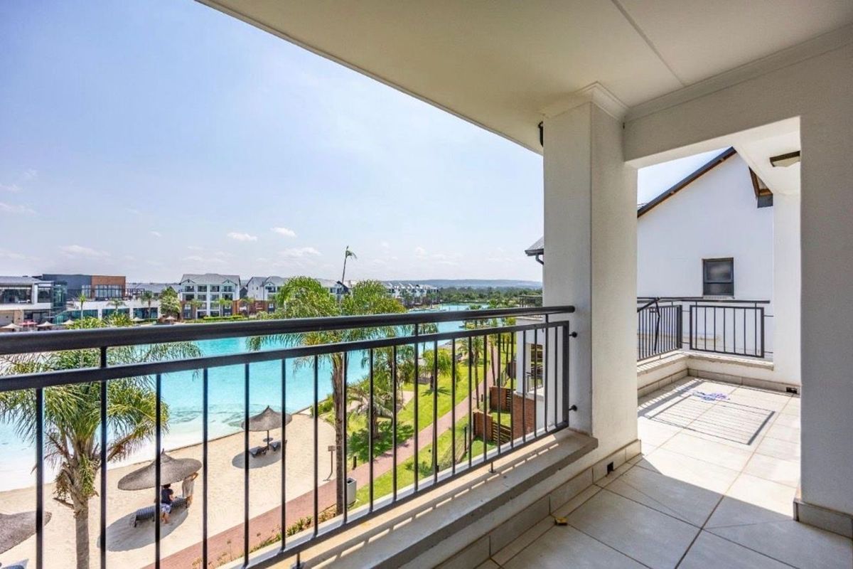 House To Rent in Silver Lakes - Photo 3