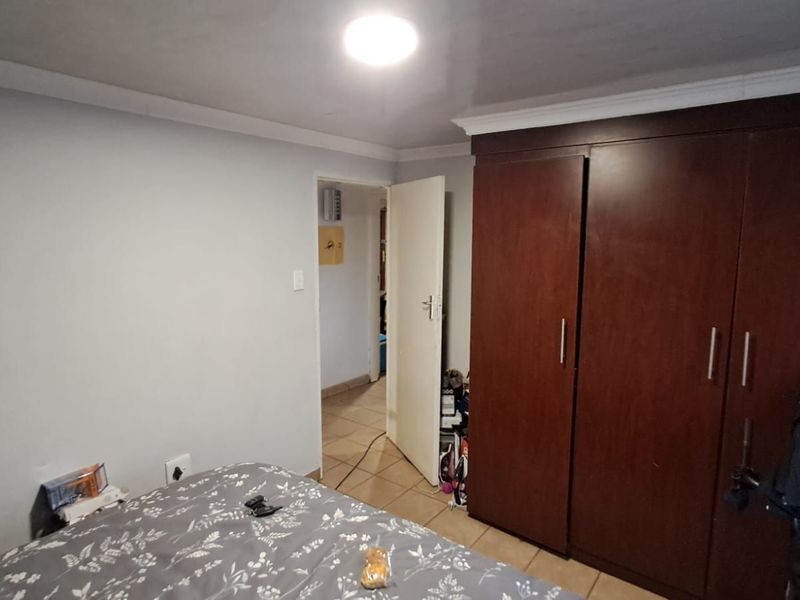 House For Sale in Soshanguve Ext - Photo 9