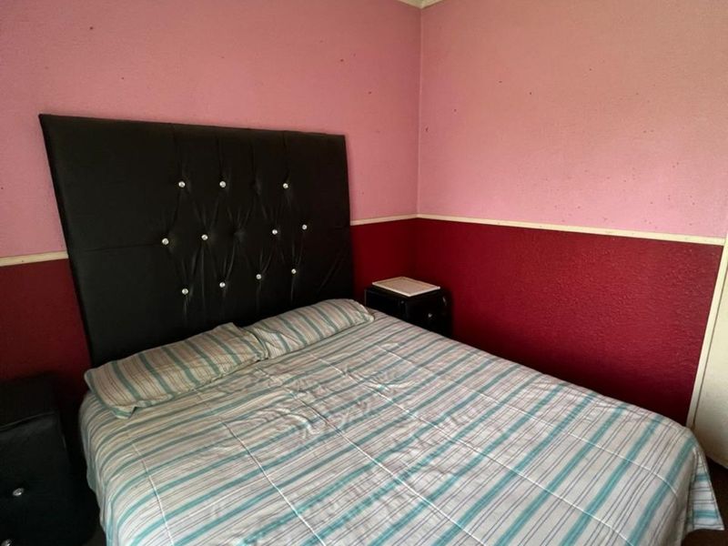 House For Sale in Brackendowns - Photo 5