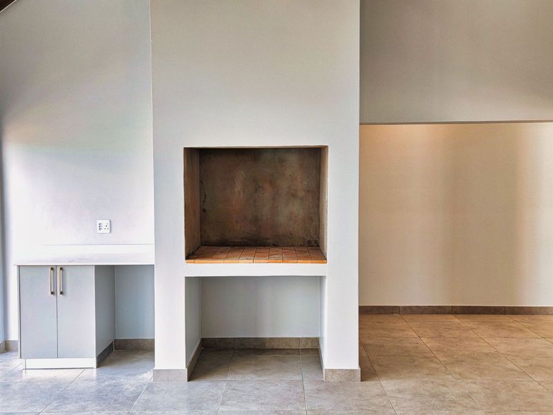 House For Sale in Outeniquasbosch - Photo 6