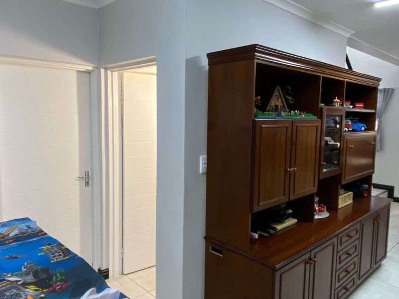 House For Sale in Buh Rein Estate - Photo 9