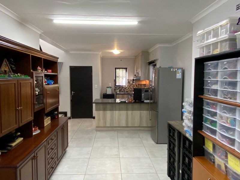 House For Sale in Buh Rein Estate - Photo 8