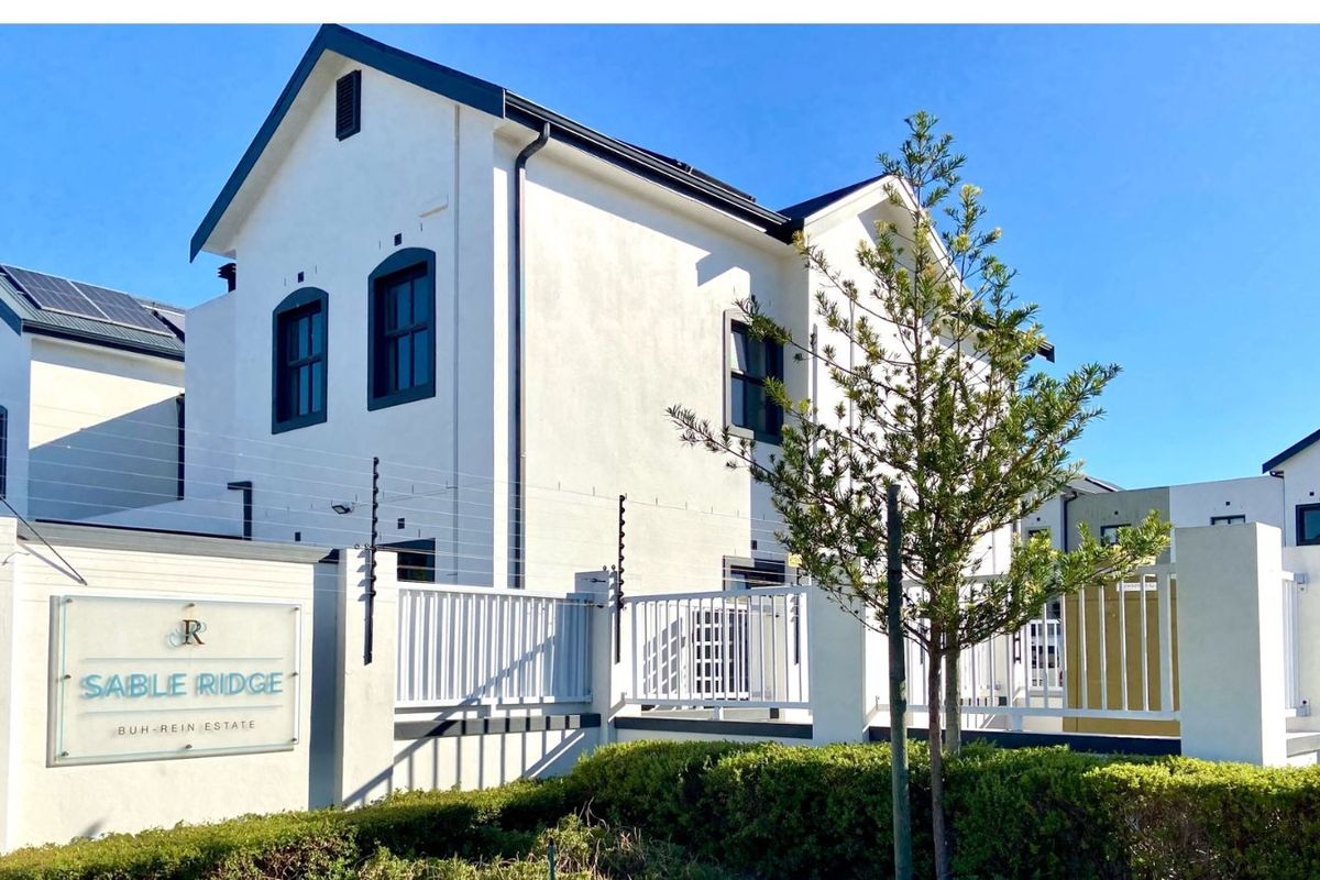 House For Sale in Buh Rein Estate - Photo 2