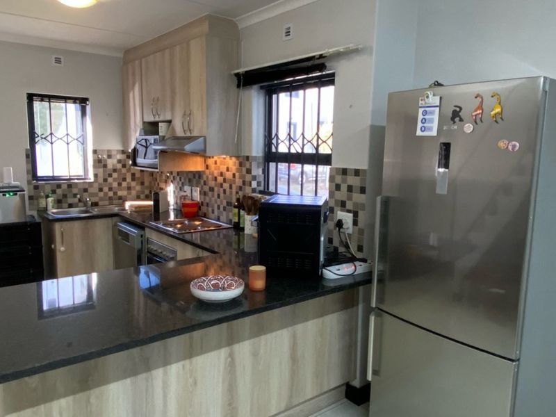 House For Sale in Buh Rein Estate - Photo 5