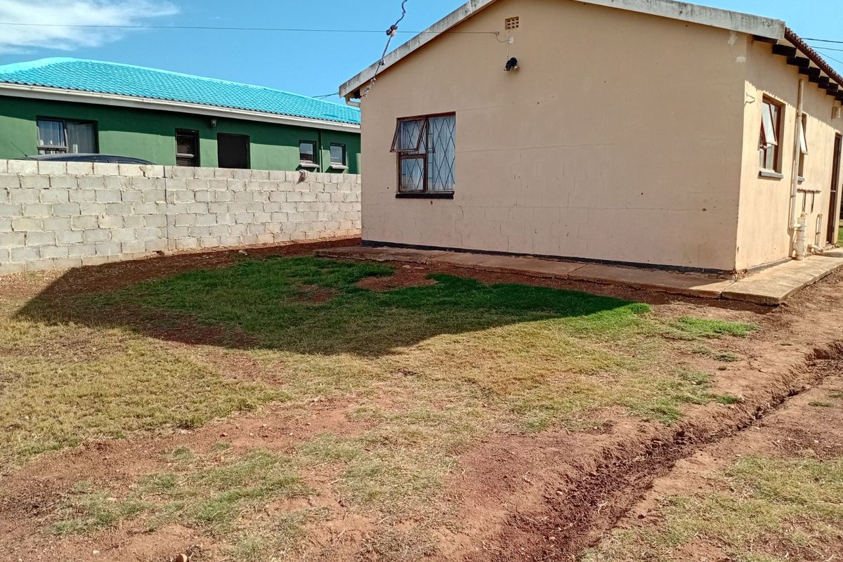 House For Sale in Bloemendal - Photo 5