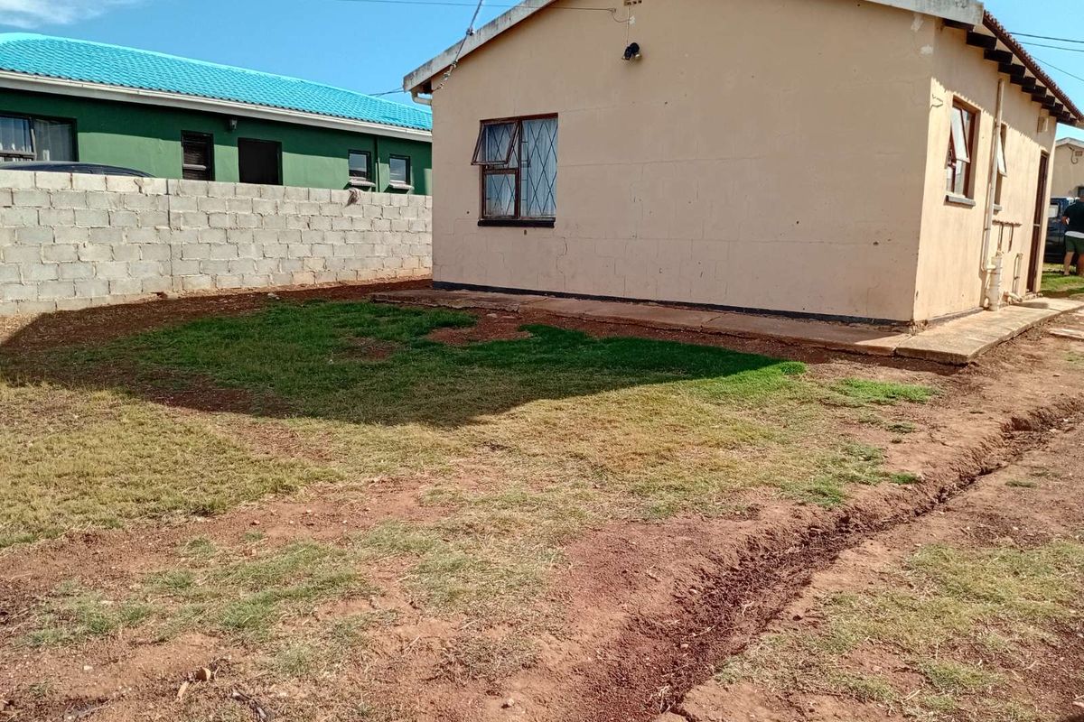 House For Sale in Bloemendal - Photo 4