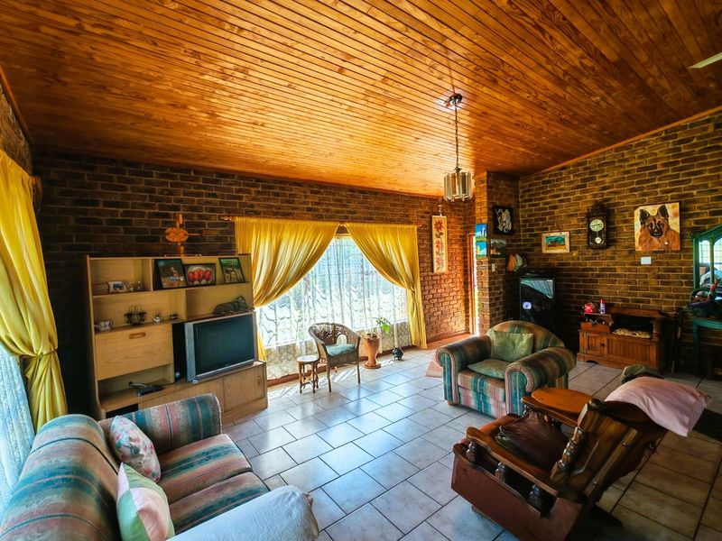 House For Sale in Modimolle Central - Photo 3