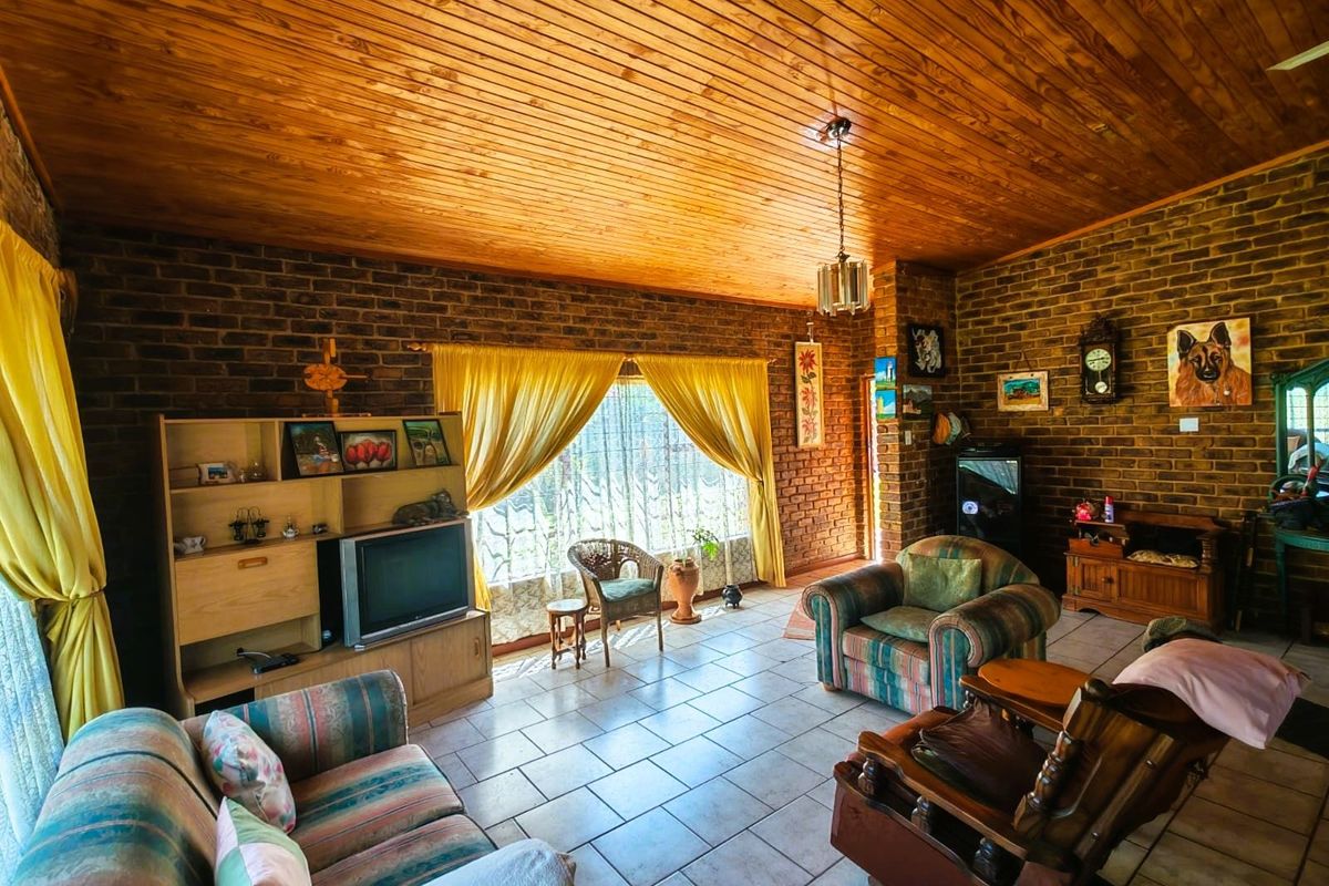 House For Sale in Modimolle Central - Photo 3