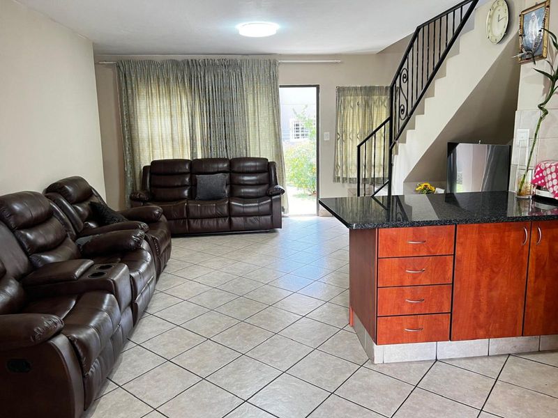 Townhouse For Sale in Halfway Gardens - Photo 10