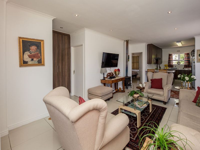 House To Rent in Sunningdale - Photo 5