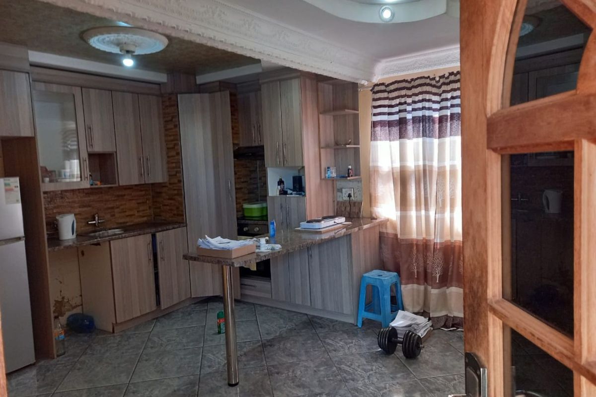 House For Sale in Hammanskraal Central - Photo 4