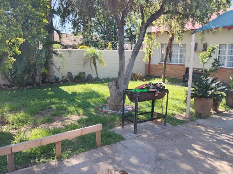 House For Sale in Ladine - Photo 3