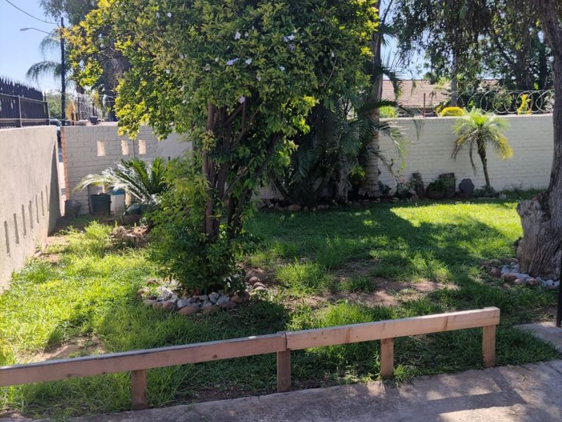 House For Sale in Ladine - Photo 2