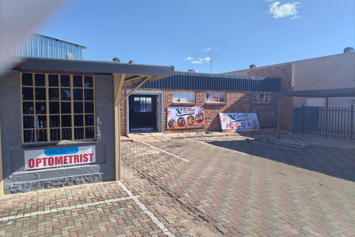 Commercial For Sale in Ladine - Photo 4