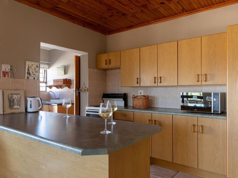 House For Sale in Stilbaai Wes - Photo 10