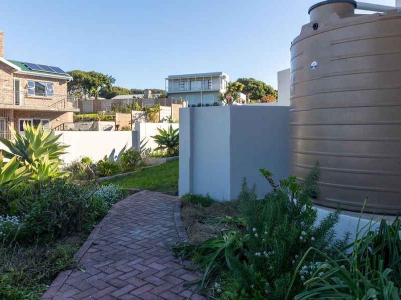 House For Sale in Stilbaai Wes - Photo 5