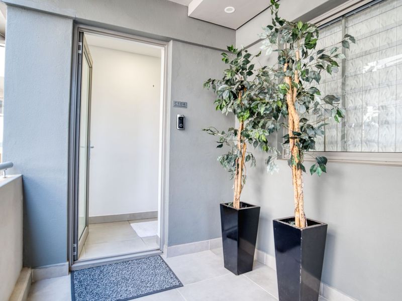 Apartment For Sale in Island View - Photo 3