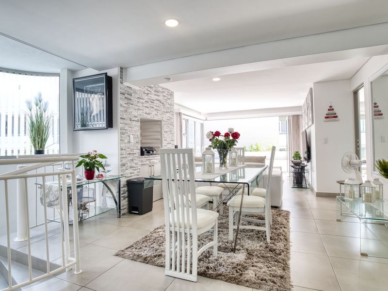 Apartment For Sale in Island View - Photo 4