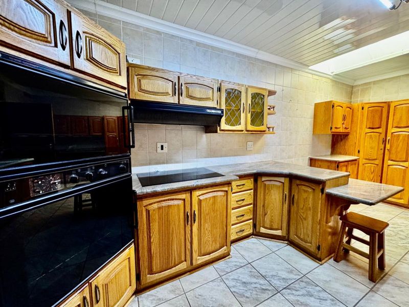 House For Sale in Secunda Central - Photo 10