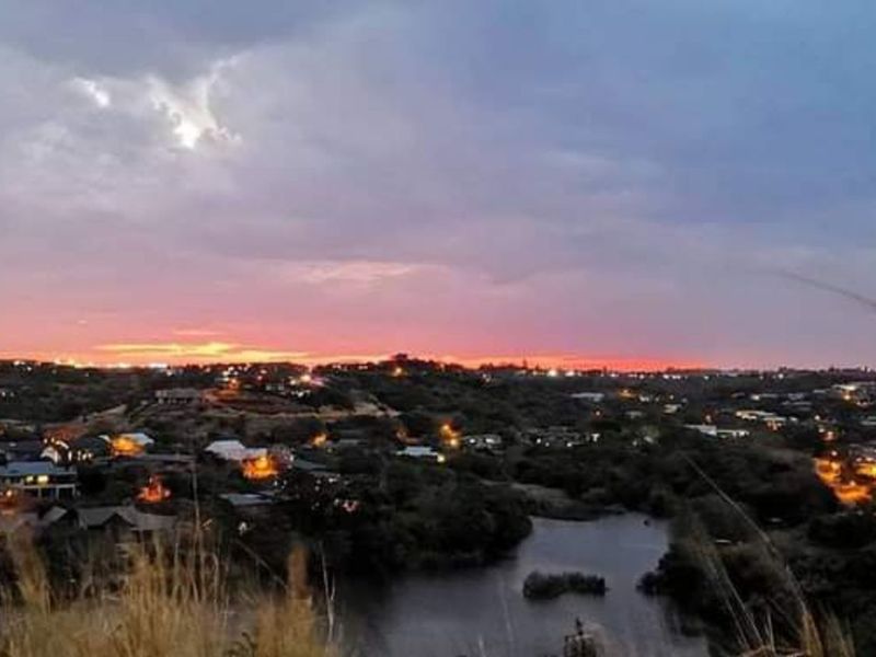 Vacant Land Residential For Sale in Simbithi Eco Estate - Photo 10