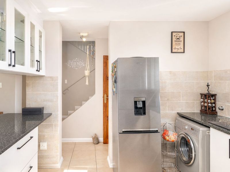 House For Sale in Randpark Ridge - Photo 7