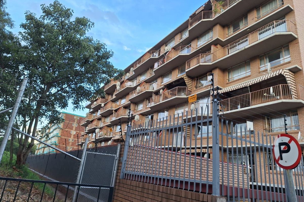 Apartment For Sale in Wonderboom South - Photo 2