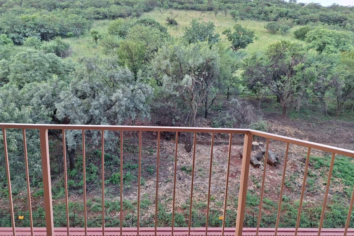 Apartment For Sale in Wonderboom South - Photo 3