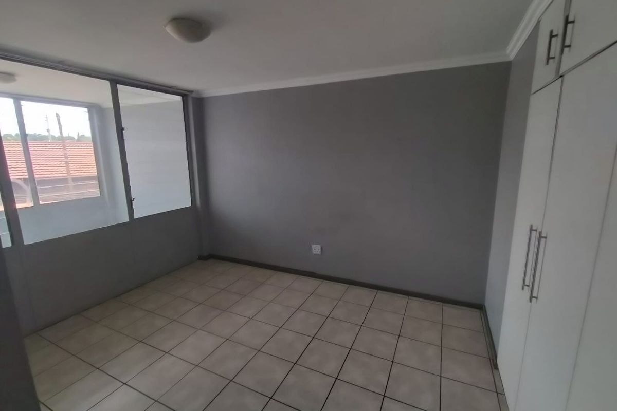 Apartment For Sale in Mindalore - Photo 3