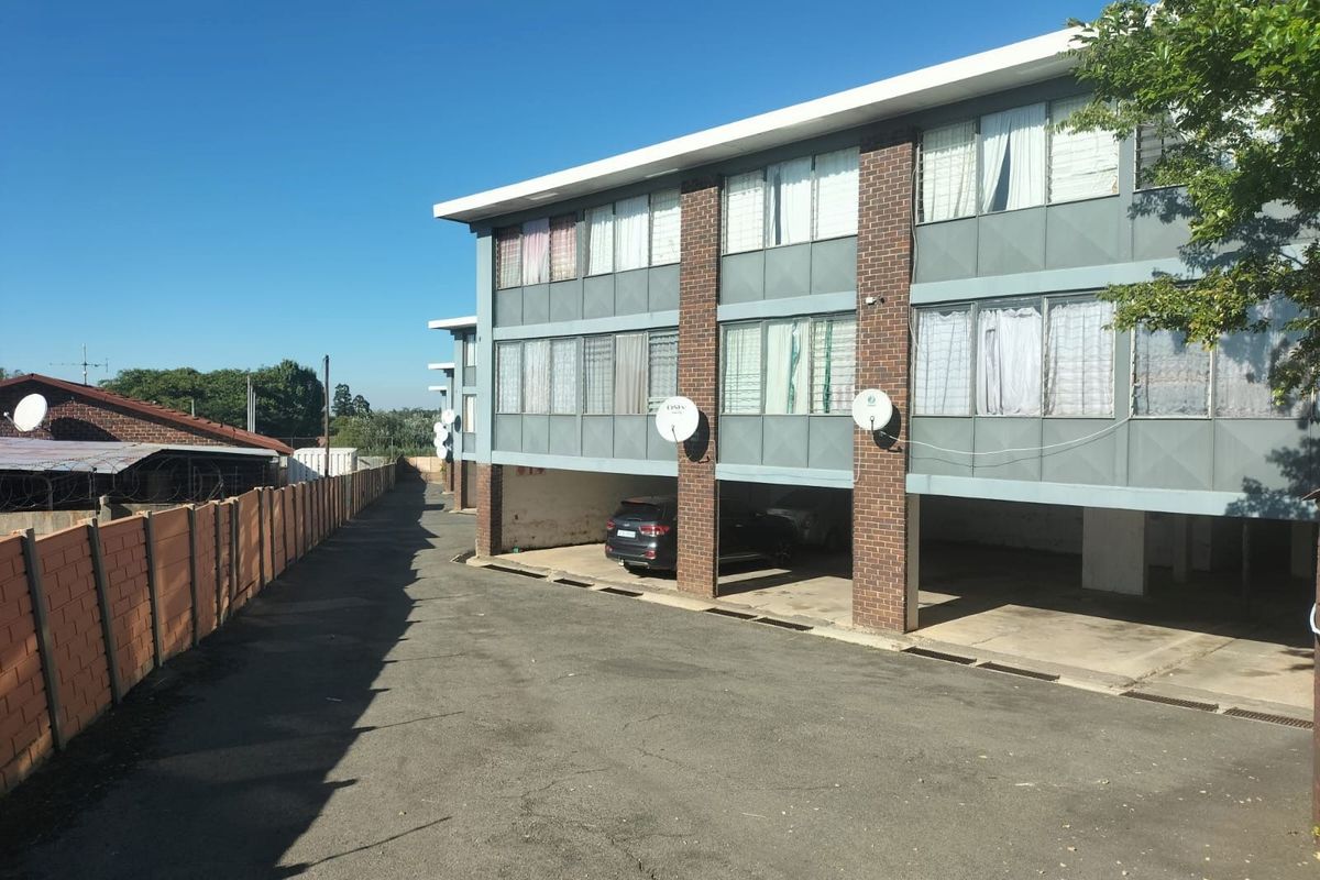 Apartment For Sale in Mindalore - Photo 2